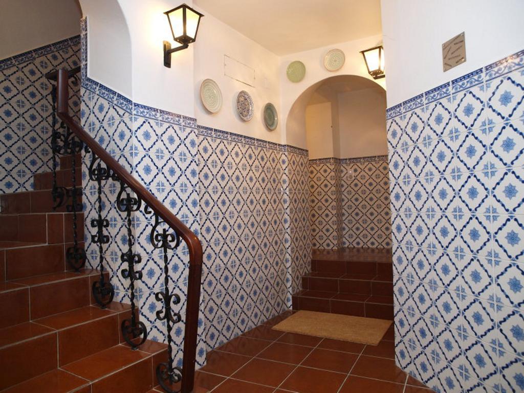 Henri'S Apartments - City Centre Лагос Екстериор снимка